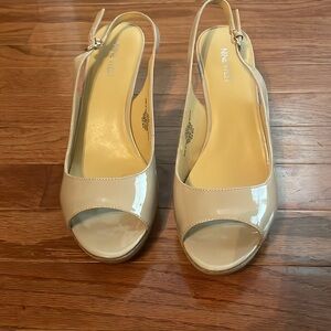 Taupe Nine West Shoes - Size 10